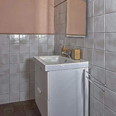 Apartment Clementi 12